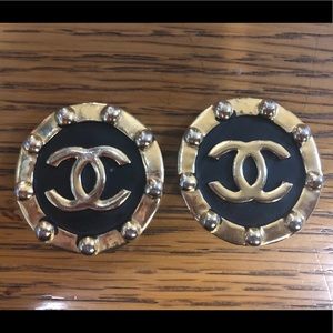 Vintage Chanel Clip on Earrings